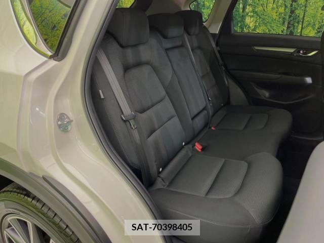 Mazda CX-5 2018-12 358735-10