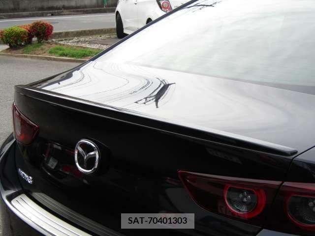 Mazda MAZDA3 2020-08 276442-6