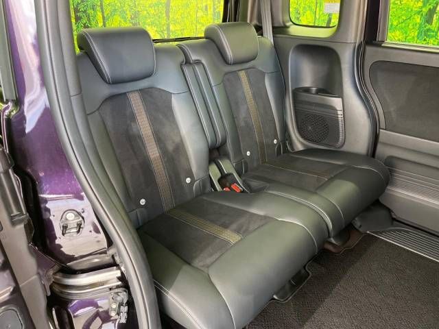 Honda N BOX CUSTOM 2019-11 194875-9