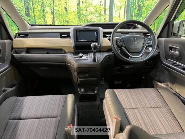 Honda FREED 2017-10 270353-1