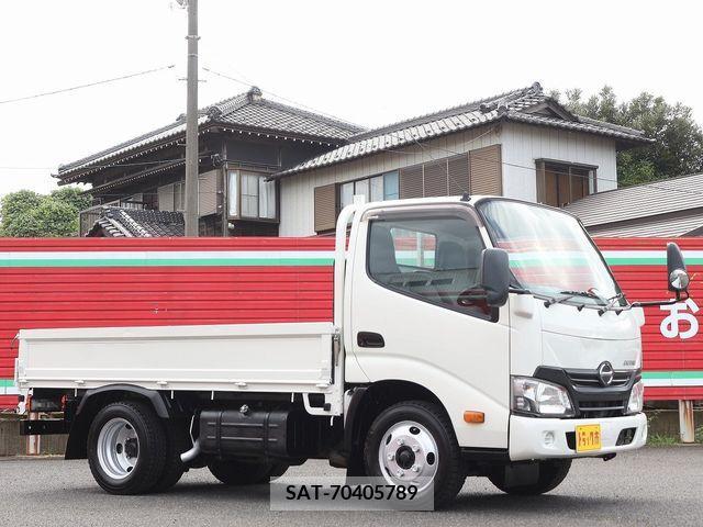 Hino DUTRO 2017-07 359463-14