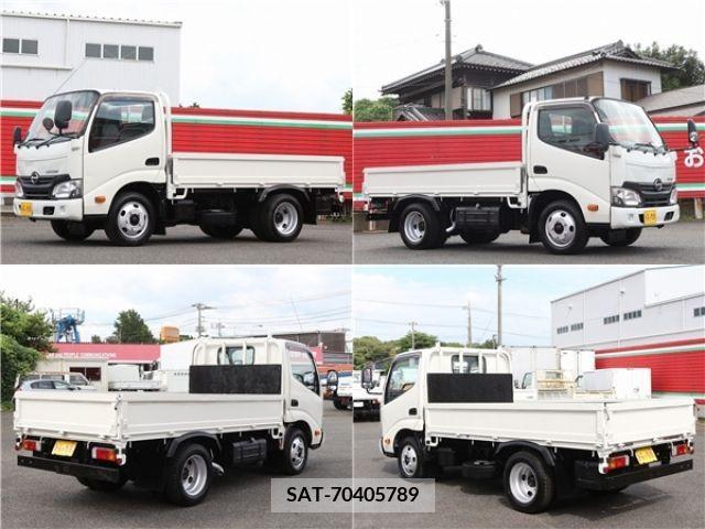 Hino DUTRO 2017-07 359463-3