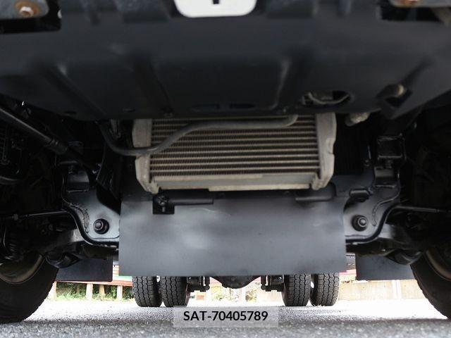 Hino DUTRO 2017-07 359463-26