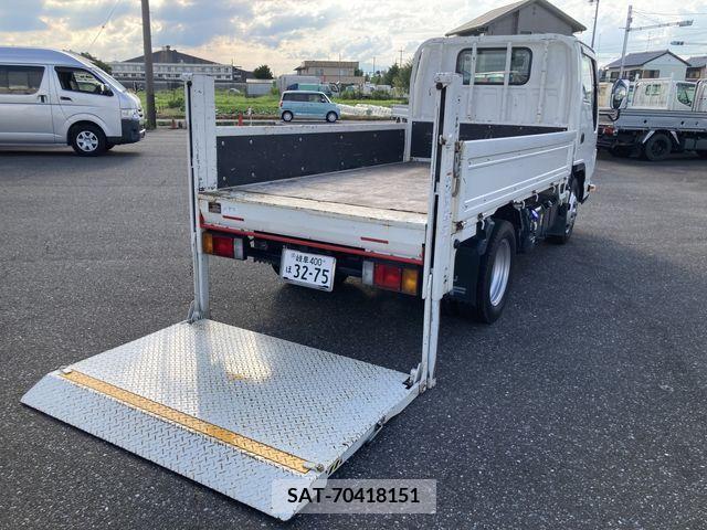 Isuzu ELF TRUCK 2020-05 359643-13