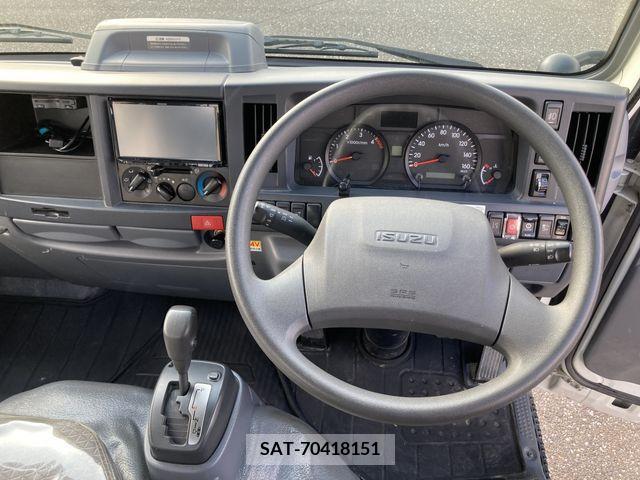 Isuzu ELF TRUCK 2020-05 359643-11