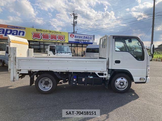 Isuzu ELF TRUCK 2020-05 359643-8