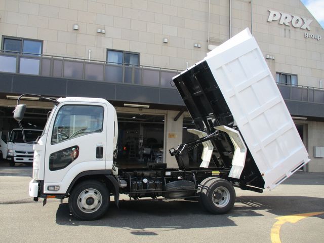 Isuzu FORWARD 2017-08 13911-4