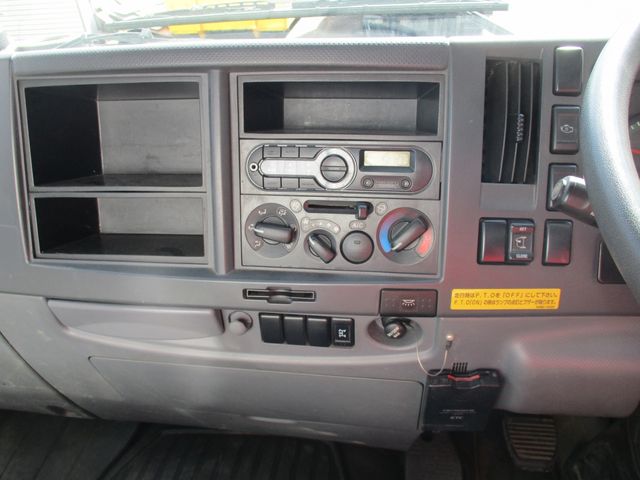 Isuzu FORWARD 2017-08 13911-17