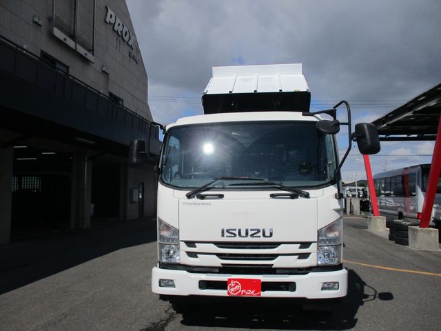Isuzu FORWARD 2017-08 13911-2