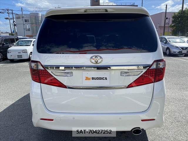 Toyota ALPHARD 2014-07 330596-13