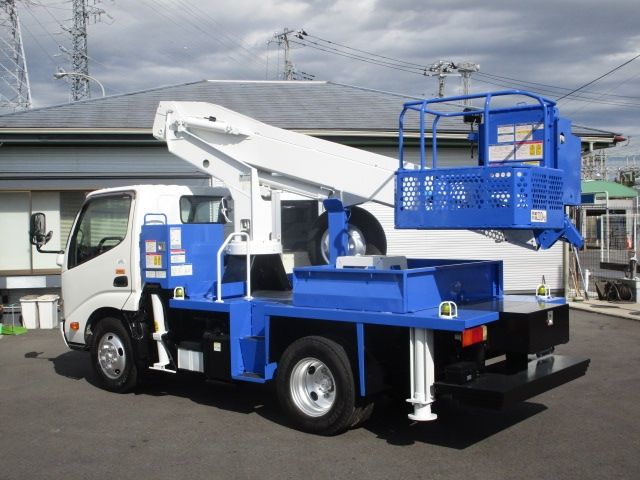 Hino DUTRO 2013-08 14530-4