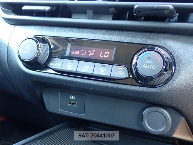 Nissan NOTE 2023-02 330563-14