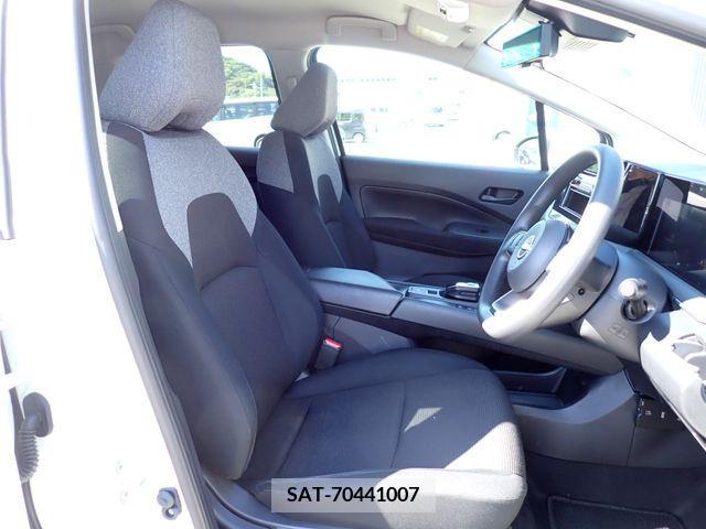 Nissan NOTE 2023-02 330563-6