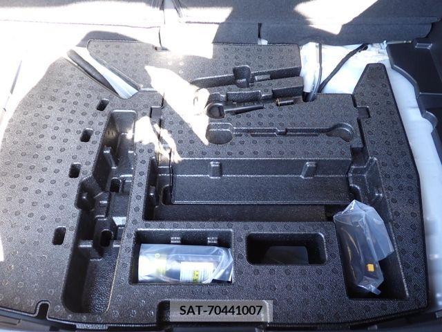 Nissan NOTE 2023-02 330563-21