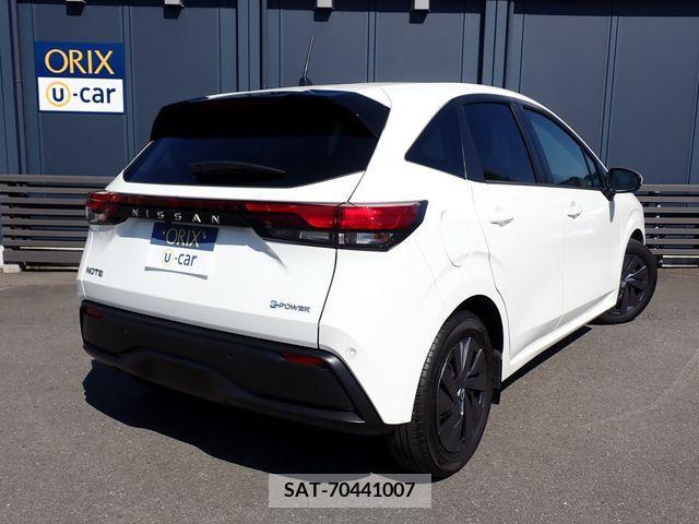 Nissan NOTE 2023-02 330563-2