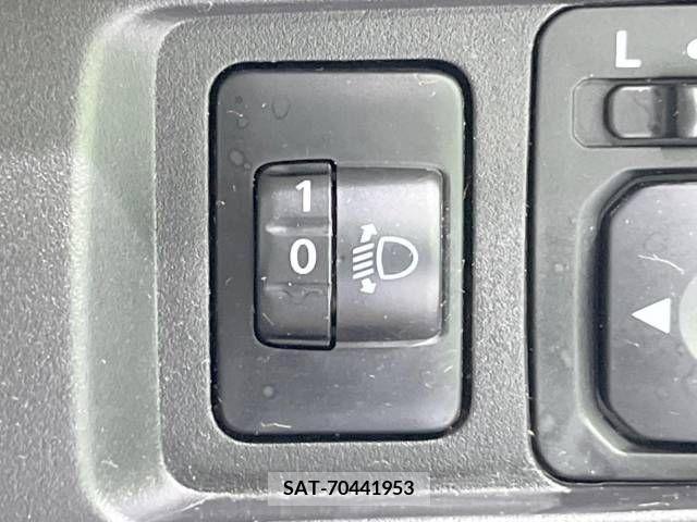 Nissan DAYZ 2016-12 390338-7