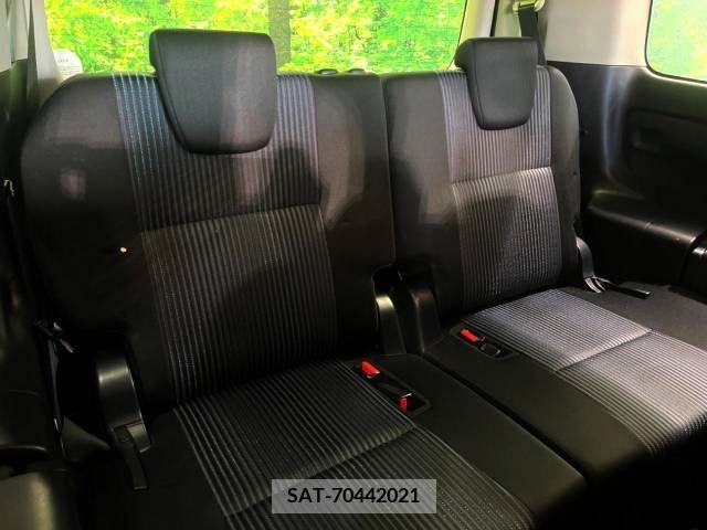 Toyota VOXY 2016-08 289168-10