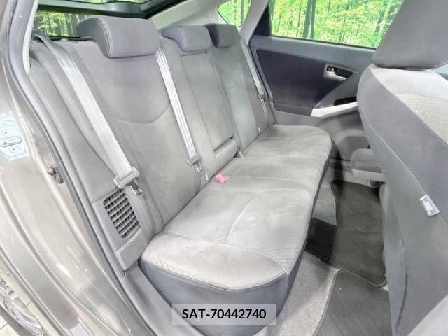 Toyota PRIUS 2011-08 352195-4
