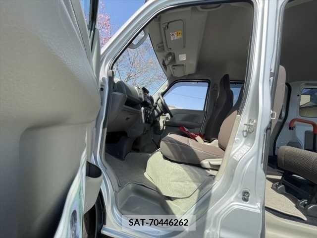 Suzuki EVERY 2018-10 226915-15