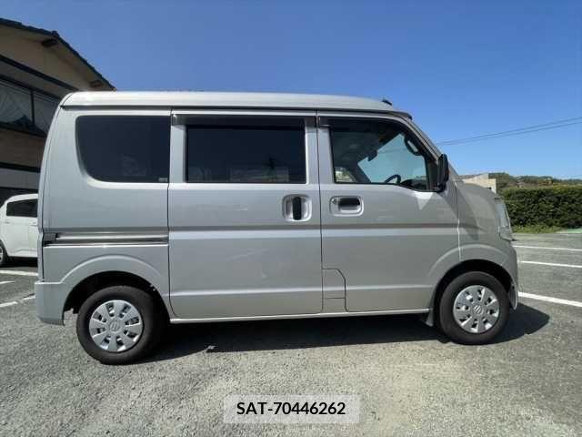 Suzuki EVERY 2018-10 226915-12