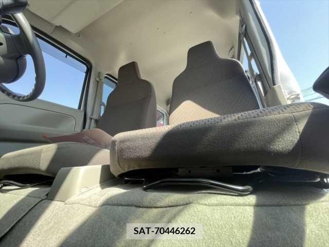 Suzuki EVERY 2018-10 226915-17