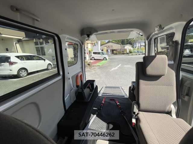 Suzuki EVERY 2018-10 226915-3