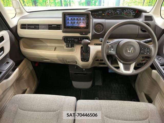 Honda N BOX 2019-10 364484-1