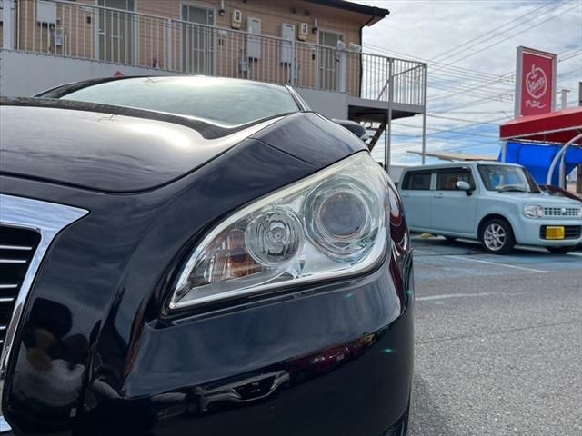 Nissan FUGA 2010-12 28792-8
