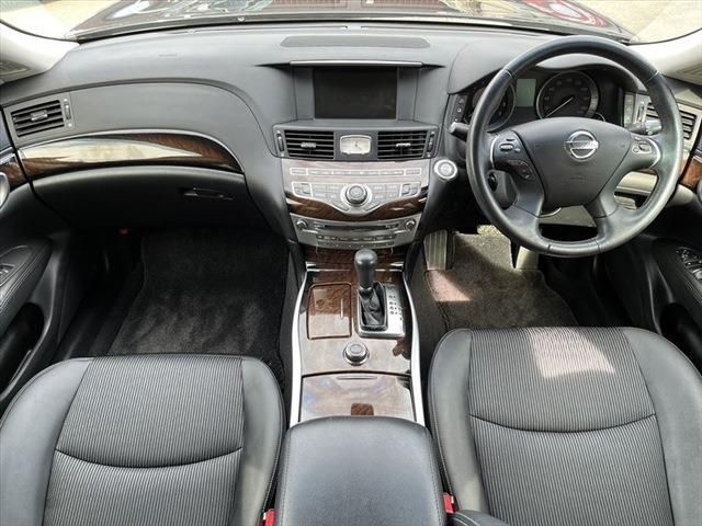Nissan FUGA 2010-12 28792-18