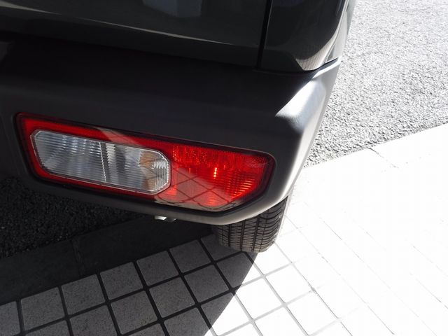 Suzuki JIMNY 2021-05 20596-6