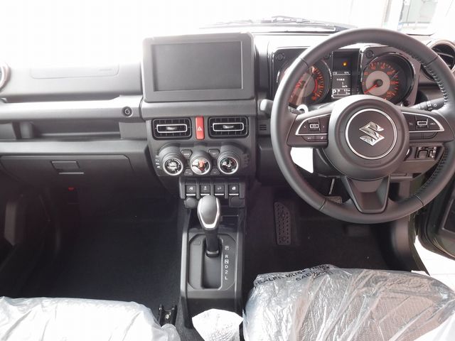Suzuki JIMNY 2021-05 20596-1