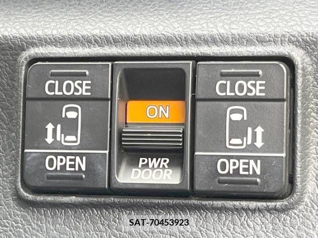 Toyota SIENTA 2015-10 368175-5