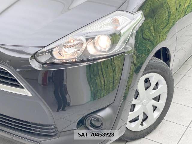 Toyota SIENTA 2015-10 368175-12