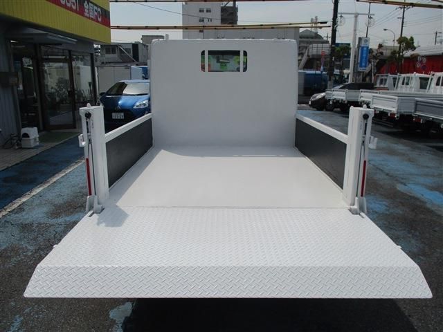 Nissan ATLAS 2016-08 2083-5