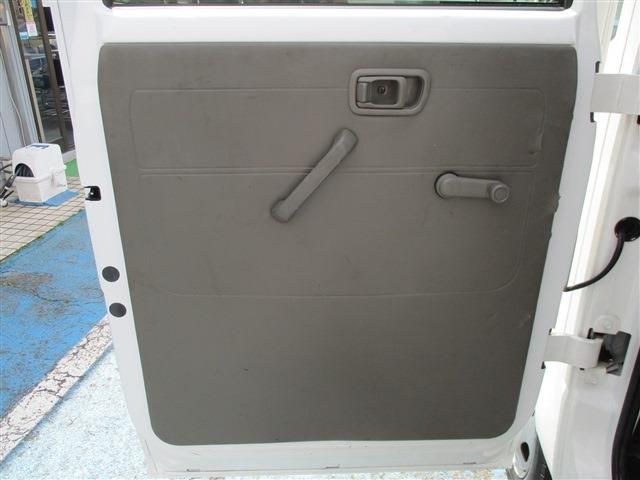 Nissan ATLAS 2016-08 2083-22
