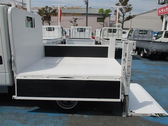 Nissan ATLAS 2016-08 2083-8