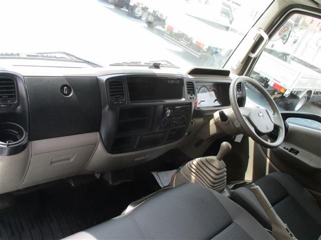 Nissan ATLAS 2016-08 2083-27