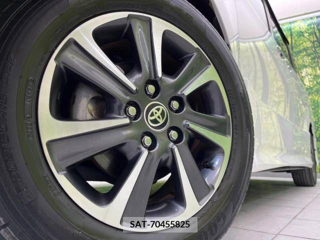 Toyota VOXY 2019-01 288868-14