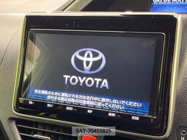 Toyota VOXY 2019-01 288868-5