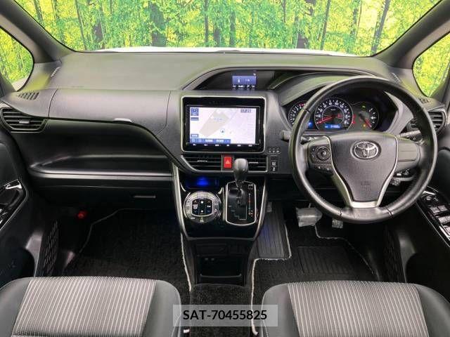 Toyota VOXY 2019-01 288868-1