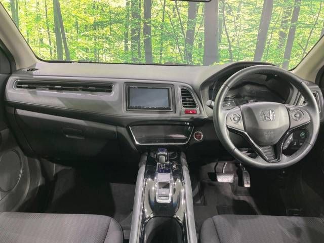 Honda VEZEL 2014-03 8389-1