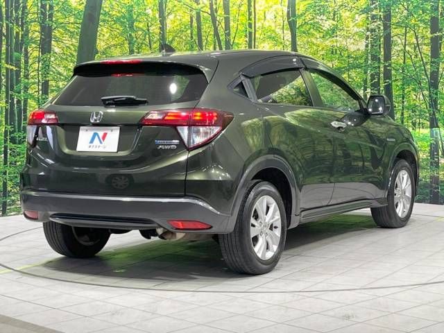 Honda VEZEL 2014-03 8389-17