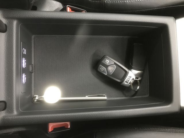 Audi A5 2019-04 26133-26