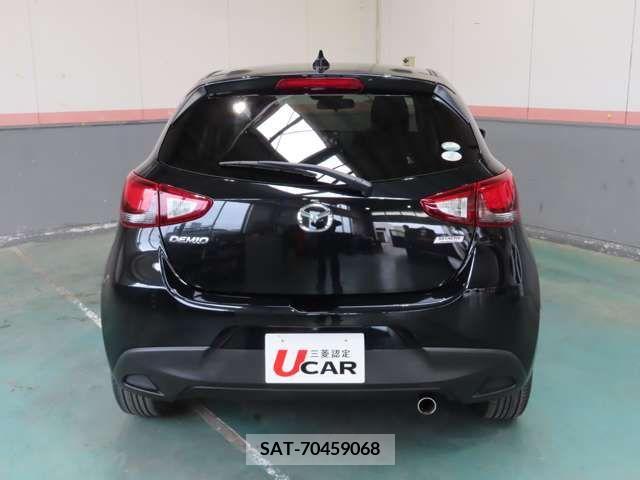 Mazda DEMIO 2016-11 338232-6