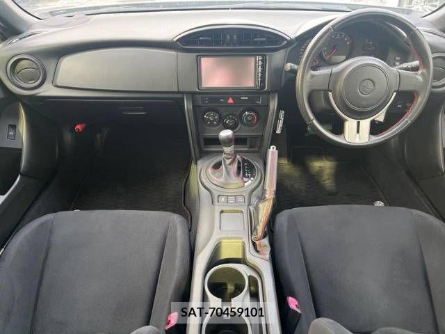 Toyota 86 2015-05 258575-1