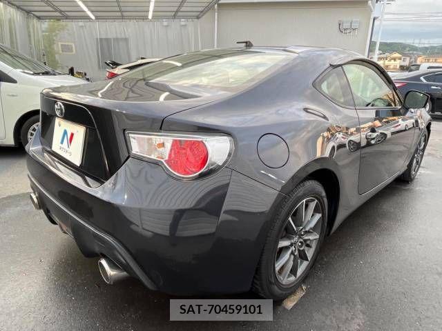 Toyota 86 2015-05 258575-14