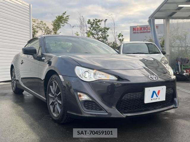 Toyota 86 2015-05 258575-13
