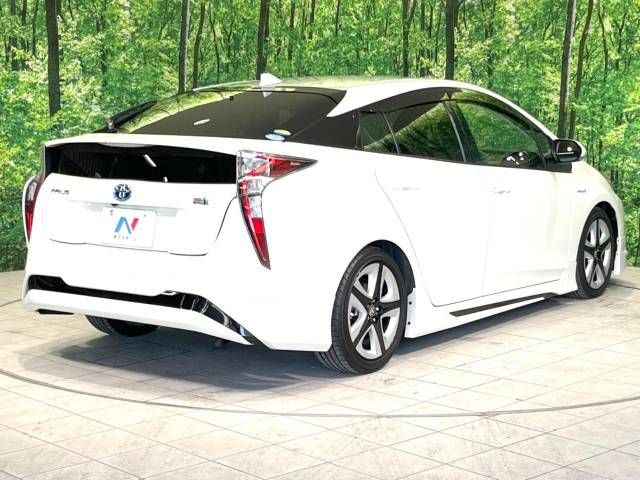Toyota PRIUS 2017-10 193997-17