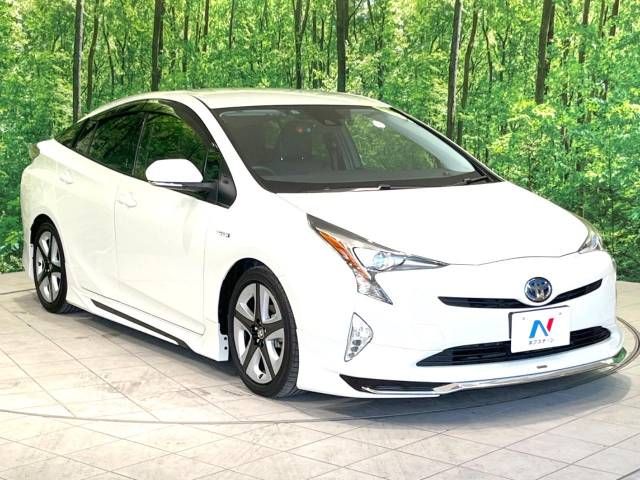 Toyota PRIUS 2017-10 193997-16