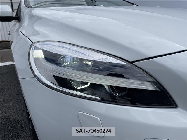 Volvo V40 2019-04 320559-17